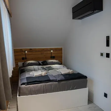 Alpeart Units アパート *