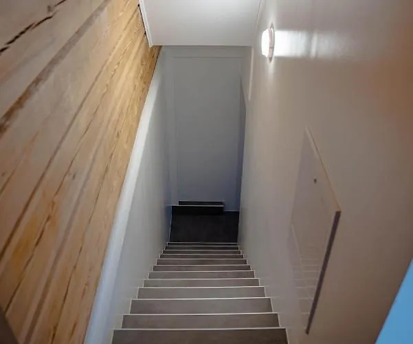 Alpeart Units דירה בוהין